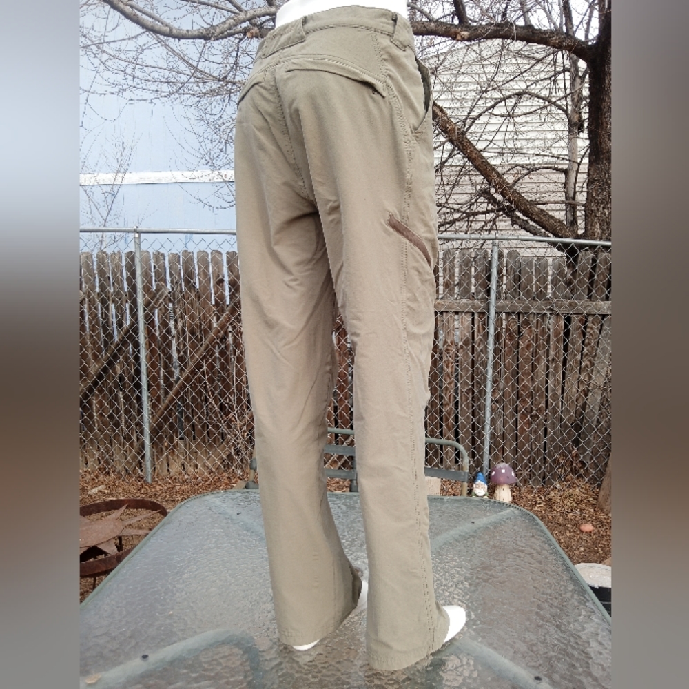 32 inch Outdoor Adventure Pants, Preloved